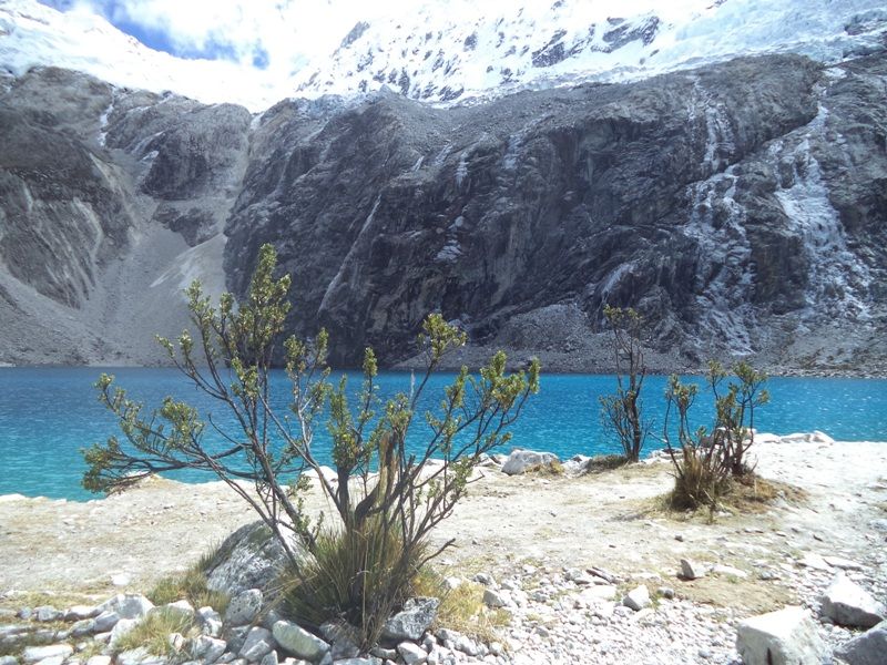 trekking laguna 69 en huaraz