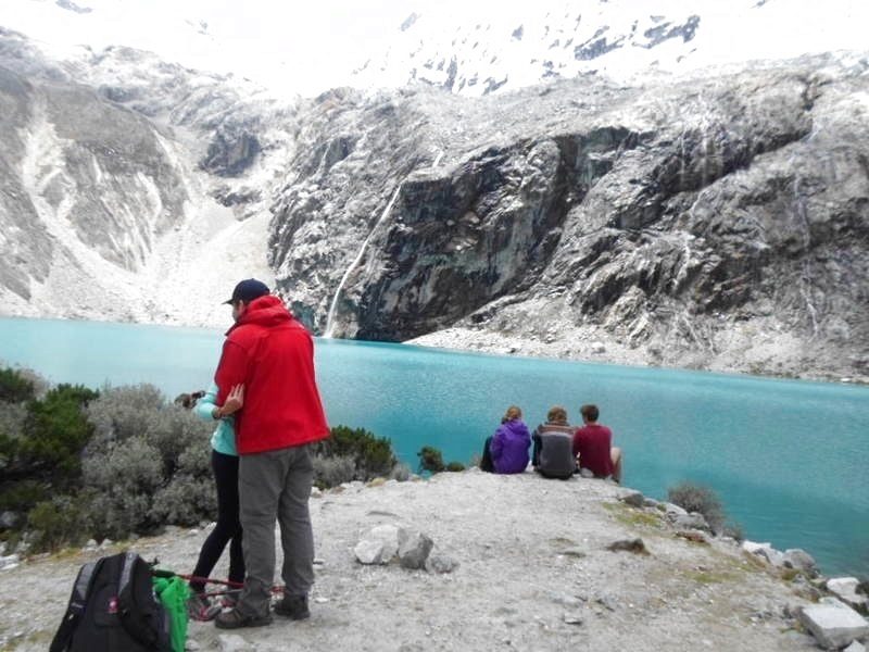 trekking laguna 69 en huaraz
