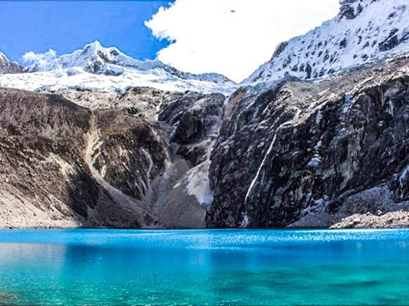 trekking laguna 69 en huaraz