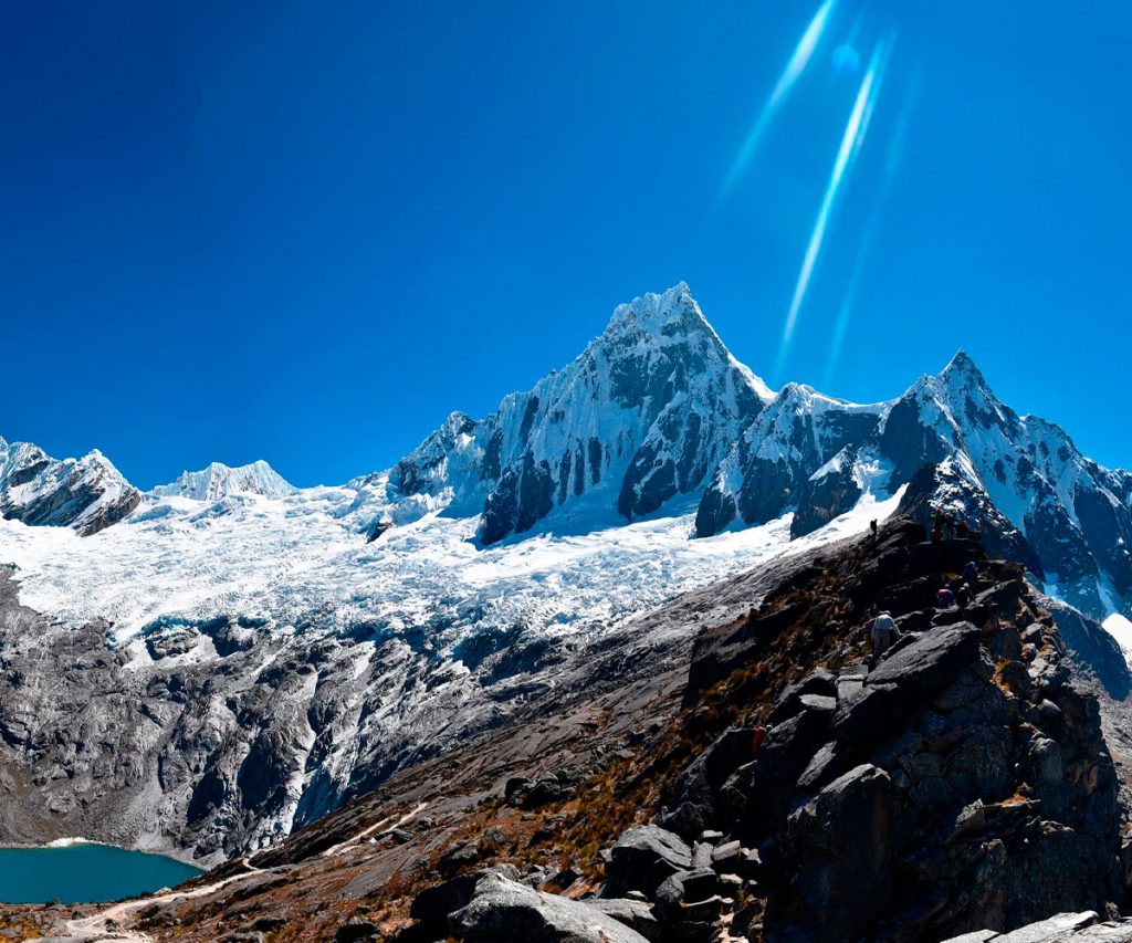 trekking santa cruz huaraz