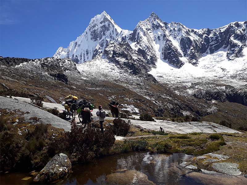 trekking santa cruz huaraz